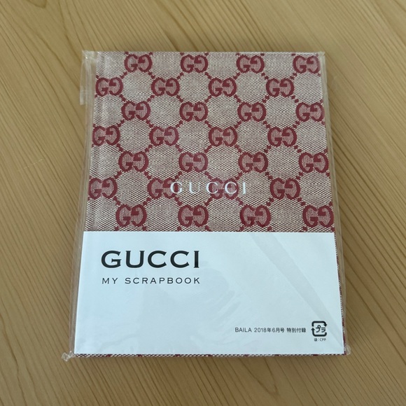 GUCCI MY SCRAPBOOK NEW Japan Red Monogram - Picture 8 of 9